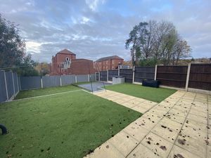 Rear 1- click for photo gallery